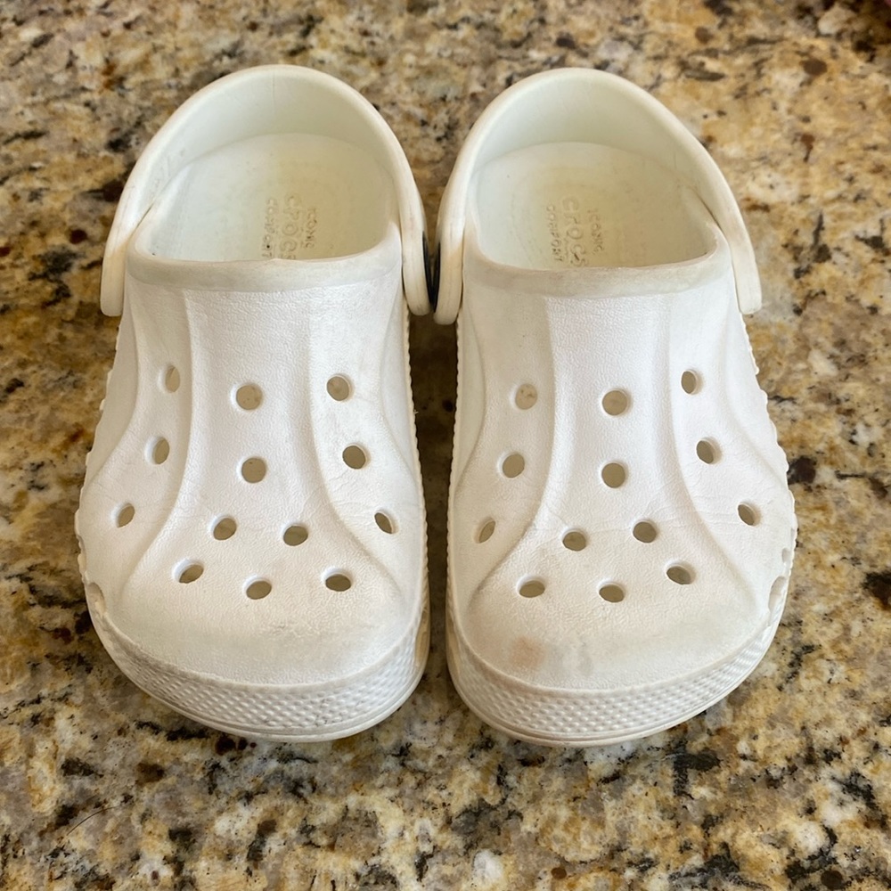 Toddler Baya white crocs C8